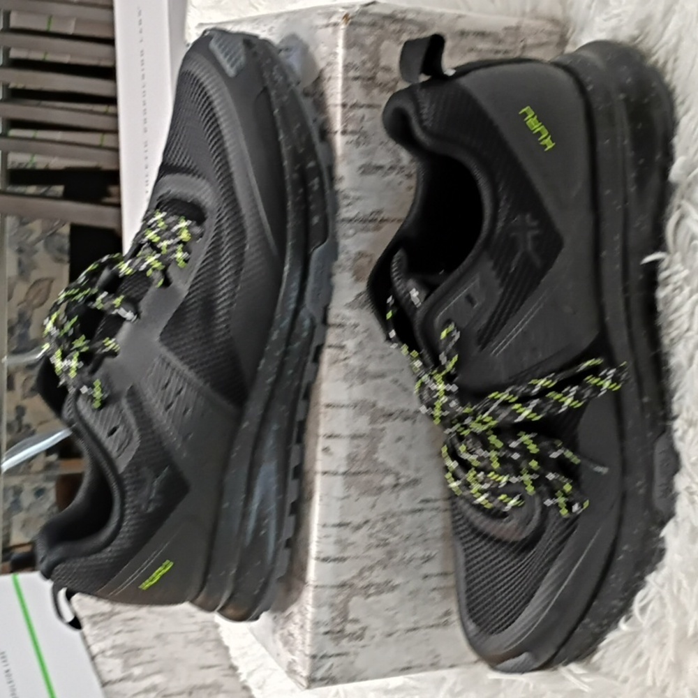 KURU Atom Men's Hiking Shoes in Vlack & Green Highlights Plantar Fascitis SZ 10